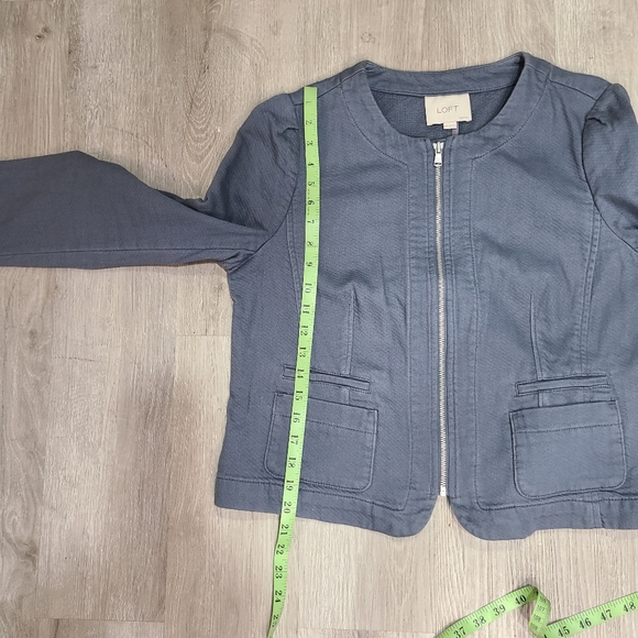 Loft Jacket - Picture 5 of 7